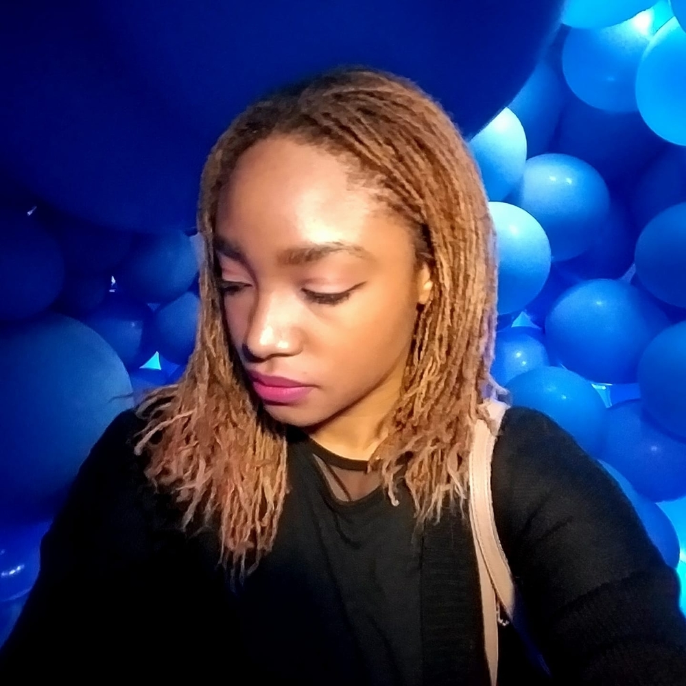 Meet your Posher, Casey